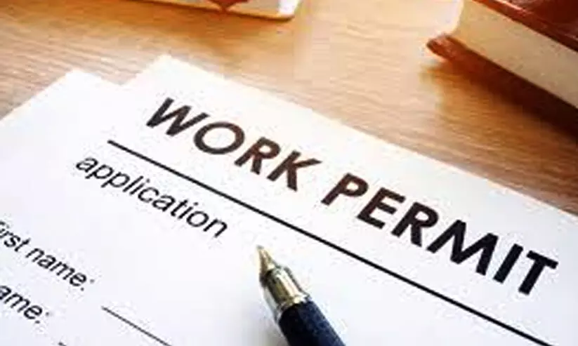 തൊഴിൽ പെർമിറ്റ് വിവരങ്ങൾ ഓൺലൈനായി പുതുക്കാം തൊഴിൽ പെർമിറ്റ് വിവരങ്ങൾ ഓൺലൈനായി പുതുക്കാം