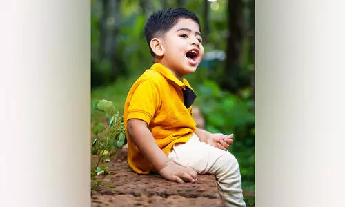 ഇ​വാ​​ന്റെ പു​ഞ്ചി​രി വാ​ടാ​തി​രി​ക്കാ​ൻ  സു​മ​ന​സ്സു​ക​ൾ ക​നി​യ​ണം