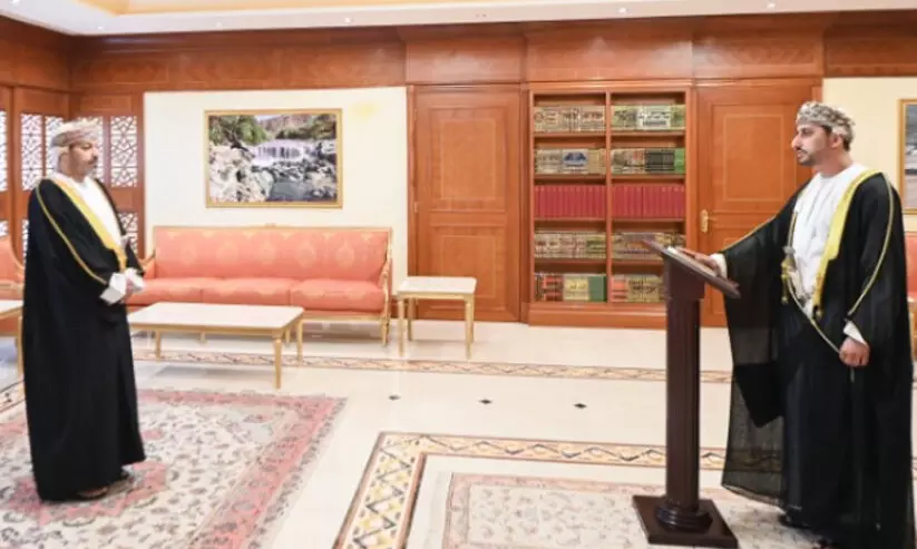 വ​ട​ക്ക​ന്‍ ബാ​ത്തി​ന  ഗ​വ​ര്‍ണ​ര്‍  ചു​മ​ത​ല​യേ​റ്റു