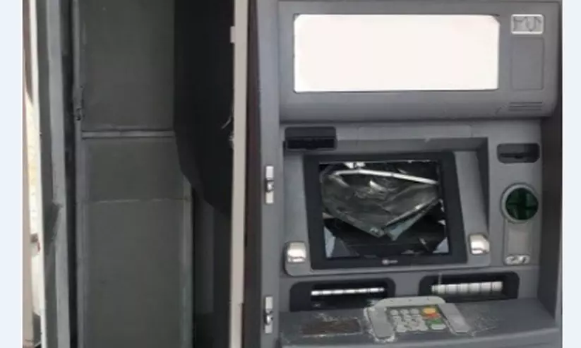 എ.ടി.എം തകർത്ത് മോഷണശ്രമം; ഒരാൾ അറസ്റ്റിൽ എ.ടി.എം തകർത്ത് മോഷണശ്രമം; ഒരാൾ അറസ്റ്റിൽ