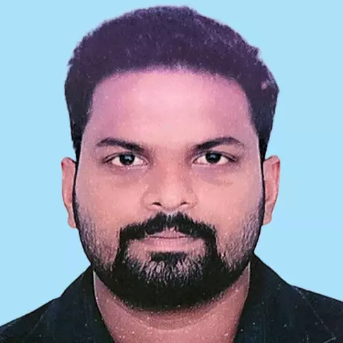 വാ​ഹ​നാ​പ​ക​ട​ത്തി​ൽ മ​രി​ച്ച യു​വാ​വി​ന്‍റെ മൃ​ത​ദേ​ഹം പോ​സ്റ്റ്​​മോ​ർ​ട്ടം ചെ​യ്യാ​തെ ബ​ന്ധു​ക്ക​ൾ​ക്ക് ന​ൽ​കി