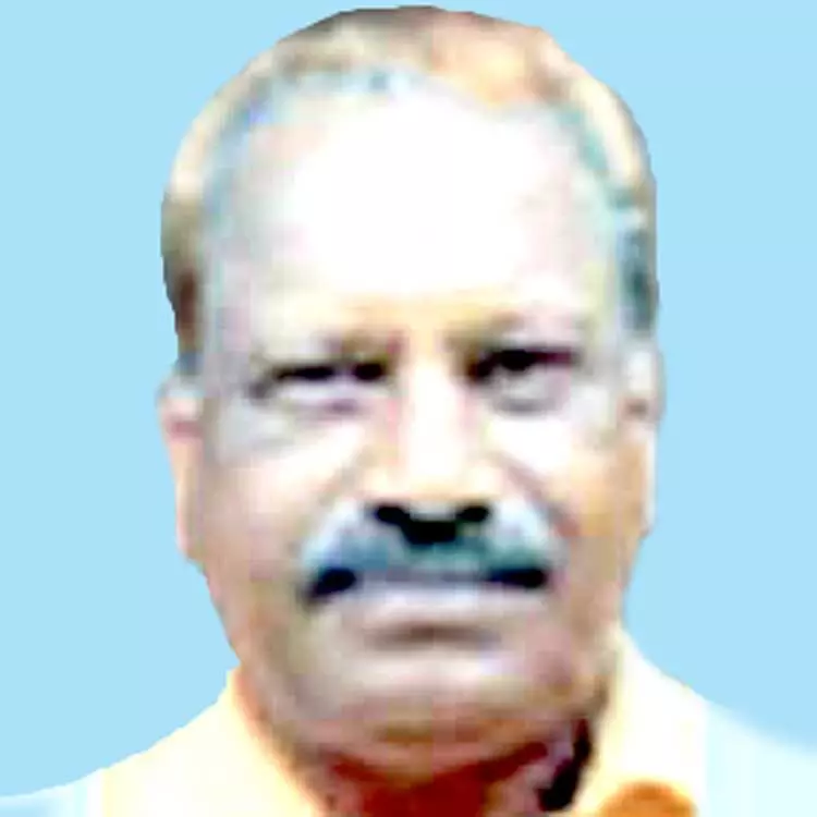 ച​ന്ദ്ര​ൻ പി​ള്ള