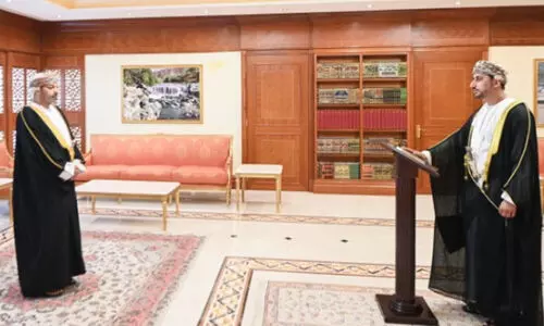 വ​ട​ക്ക​ന്‍ ബാ​ത്തി​ന  ഗ​വ​ര്‍ണ​ര്‍  ചു​മ​ത​ല​യേ​റ്റു