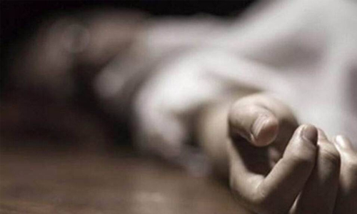 മോട്ടോര്‍ബൈക്കില്‍ അഖിലേന്ത്യാപര്യടനത്തിനിറങ്ങിയ യുവാവ്  കുഴഞ്ഞ് വീണ് മരിച്ചു.