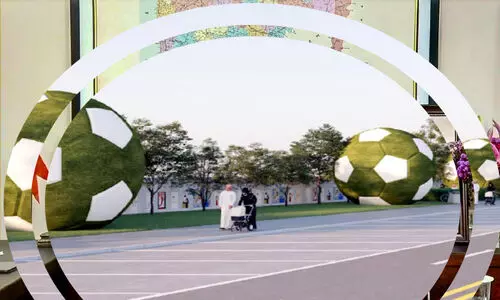 ഖത്തറിനെ ഫുട്ബാൾ തെരുവാക്കാൻ സീന ഖത്തറിനെ ഫുട്ബാൾ തെരുവാക്കാൻ സീന