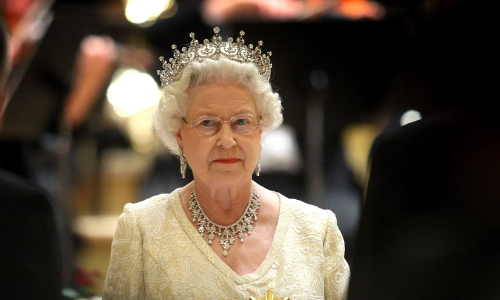 സാ​മ്രാ​ജ്യ​ത്വ ജൂ​ബി​ലി​യി​ൽ കാ​ണാ​താ​യ​ത്