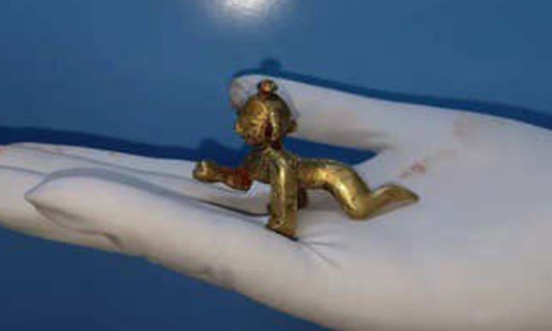 പുണ്യജലത്തിനൊപ്പം വിഗ്രഹവും വിഴുങ്ങി; ശസ്ത്രക്രിയയിൽ ജീവൻ തിരികെ കിട്ടി 45കാരൻ