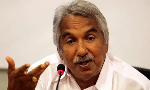 മുഖ്യമന്ത്രിയുടെ നിലപാട് സംശയകരം- ഉമ്മൻ ചാണ്ടി