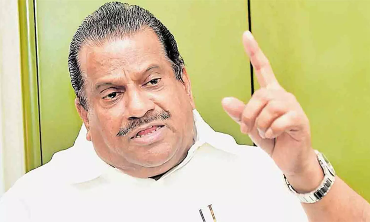 യു.ഡി.എഫ്‌ അക്രമണങ്ങള്‍ക്കെതിരെ ബഹുജനങ്ങളെ അണിനിരത്തി പ്രതിഷേധിക്കണം- ഇ.പി ജയരാജന്‍