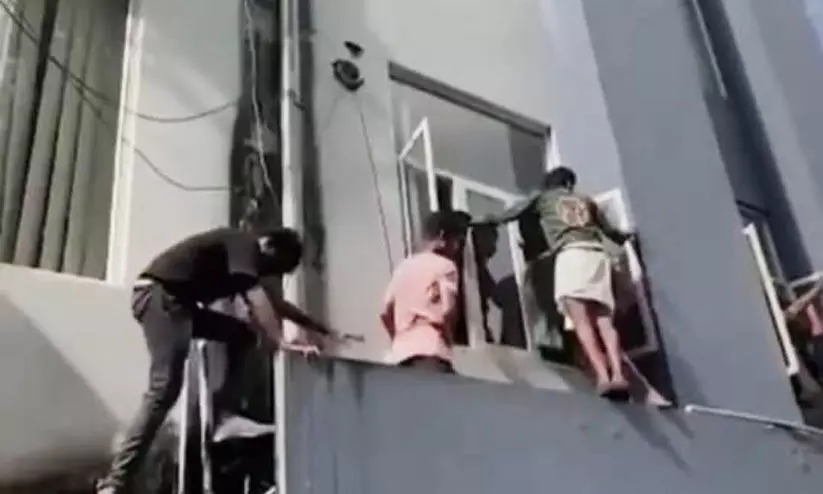 Rahuls Office Attack