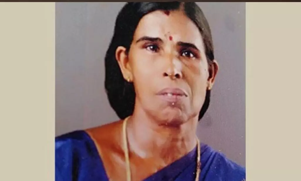 തൊഴിലുറപ്പിനിടെ തെങ്ങ് തലയിൽ വീണ് തൊഴിലാളി മരിച്ചു