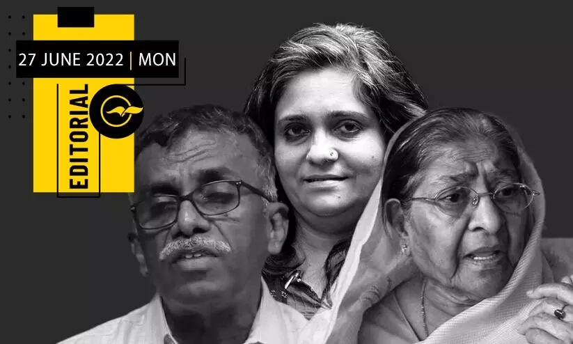 നീ​തി തേ​ടു​ന്ന​ത് ഗൂ​ഢാ​ലോ​ച​ന​യാ​കു​മോ?