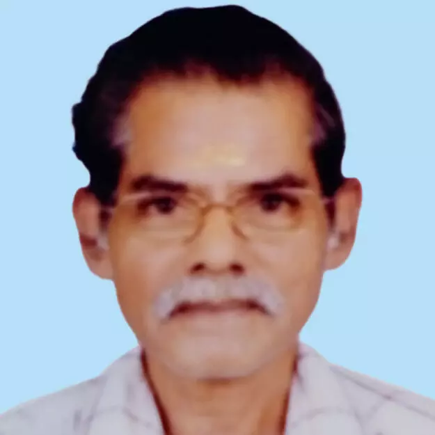 പീ​താം​ബ​ര​ൻ