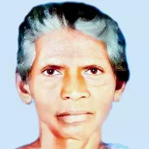 അ​മ്മി​ണി