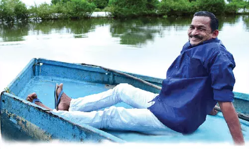 ജോൺസൺ ഇവിടെ ഫിറ്റാണ്