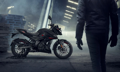 വിപ്ലവം തുടരുന്നു; പൾസർ എൻ 160 എത്തി