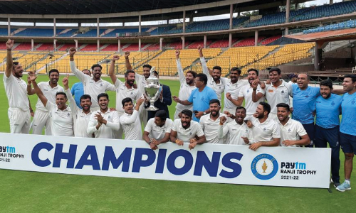 രഞ്ജി ട്രോഫിയിൽ മധ്യപ്രദേശിന് കന്നി കിരീടം രഞ്ജി ട്രോഫിയിൽ മധ്യപ്രദേശിന് കന്നി കിരീടം