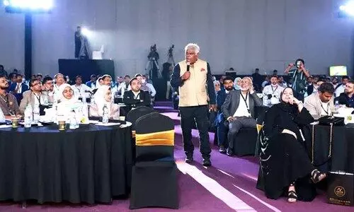 വിജയപീഠത്തിലേക്ക്​ വഴികാണിച്ച്​ ബോസസ്​ ഡേ ഔട്ട്