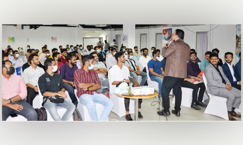 കമോൺ കേരള: സ്കൈ ഡസ്റ്റിന്‍റെ കരിയർ എക്സ്പോയിൽ പങ്കെടുത്തത് ആയിരങ്ങൾ