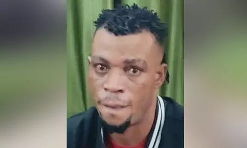 കേരളത്തിലേക്ക് മയക്കുമരുന്ന് കടത്തുന്ന ആഫ്രിക്കക്കാരൻ ബംഗളൂരുവിൽ പിടിയിൽ കേരളത്തിലേക്ക് മയക്കുമരുന്ന് കടത്തുന്ന ആഫ്രിക്കക്കാരൻ ബംഗളൂരുവിൽ പിടിയിൽ