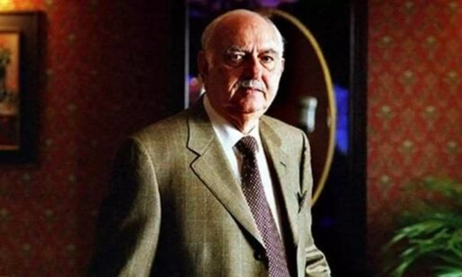 പല്ലോൺജി മിസ്ത്രി അന്തരിച്ചു