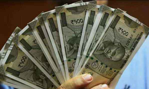 സാമൂഹിക സുരക്ഷ പെൻഷനും മൈലപ്ര ബാങ്കിൽ പണമില്ല സാമൂഹിക സുരക്ഷ പെൻഷനും മൈലപ്ര ബാങ്കിൽ പണമില്ല