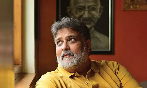 മോ​​ദി​​യു​​ഗ​​ത്തി​​ൽ ഗാന്ധി ഉ​​ണ്ടാ​​യി​​രു​​ന്നെ​​ങ്കി​​ൽ മ​​ര​​ണ​​മാ​​ഗ്ര​​ഹി​​ച്ചേ​​നെ; ഗാ​​ന്ധിജി​​യു​​ടെ പ്ര​​പൗ​​ത്ര​​ൻ തുഷാർ ഗാന്ധി എ​​ഴു​​തു​​ന്നു