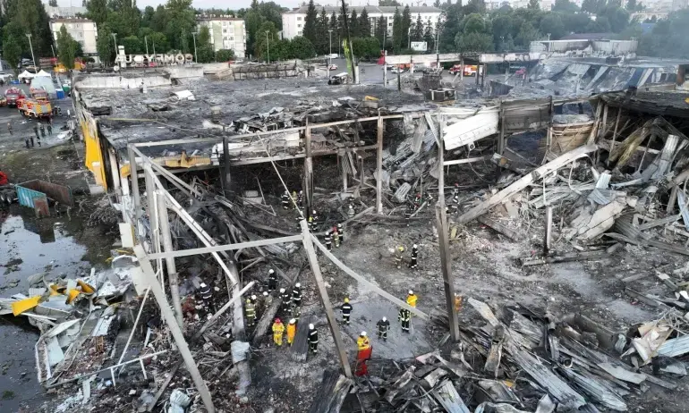 യുക്രെയ്ൻ ഷോപ്പിങ് മാളിൽ റഷ്യൻ ആക്രമണം; അപലപിച്ച് ജി 7 രാജ്യങ്ങൾ