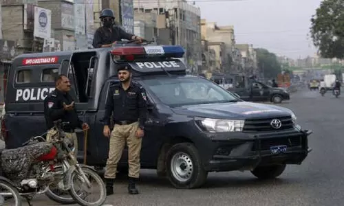 Gunmen attack Pakistan