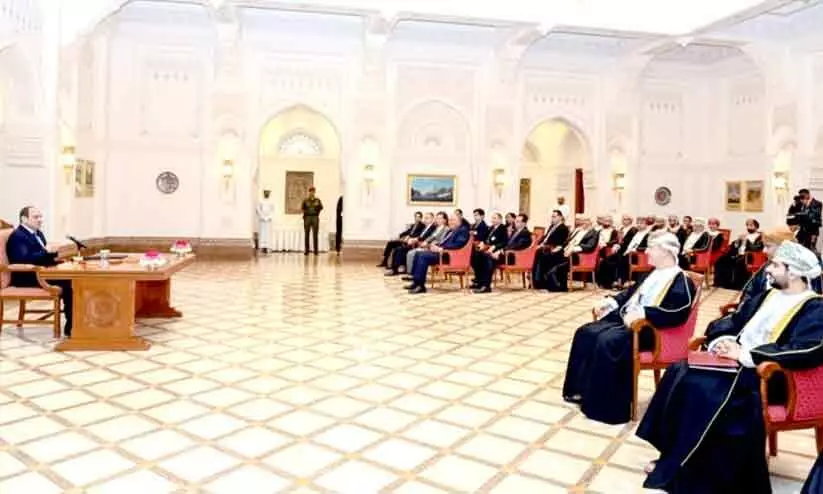 സീസീ ഒമാനി വ്യവസായികളുമായി കൂടിക്കാഴ്ച നടത്തി സീസീ ഒമാനി വ്യവസായികളുമായി കൂടിക്കാഴ്ച നടത്തി