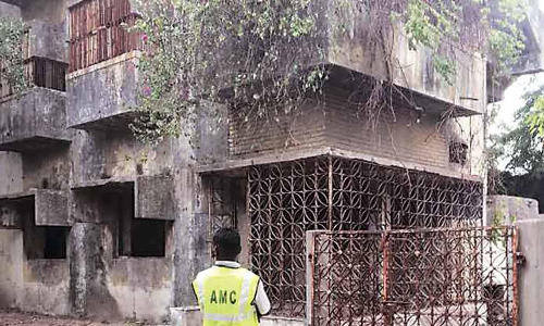 ഗുജറാത്ത് എന്ന പരീക്ഷണശാല