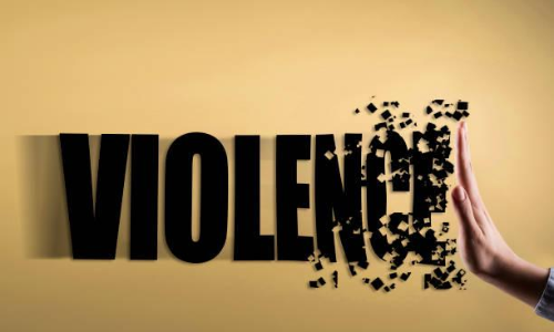 ബാലുശ്ശേരി പാലോളിയിൽ എസ്.ഡി.പി.ഐ പ്രവർത്തകന്റെ വീടിനുനേരെ സ്ഫോടനവസ്തു എറിഞ്ഞതായി പരാതി