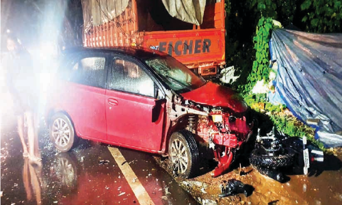 കാരന്തൂരിൽ വാഹനാപകടം; ഒരാൾക്ക് ഗുരുതര പരിക്ക്