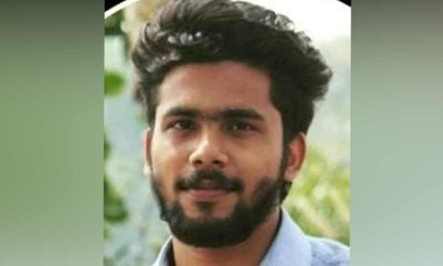 ലോറിയും കാറും കൂട്ടിയിടിച്ച് എഫ്​.എം റേഡിയോ ജീവനക്കാരൻ മരിച്ചു