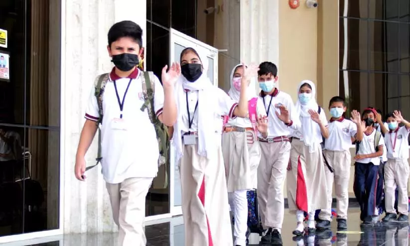 വിദ്യാലയങ്ങൾ നാളെ അടക്കും വിദ്യാലയങ്ങൾ നാളെ അടക്കും