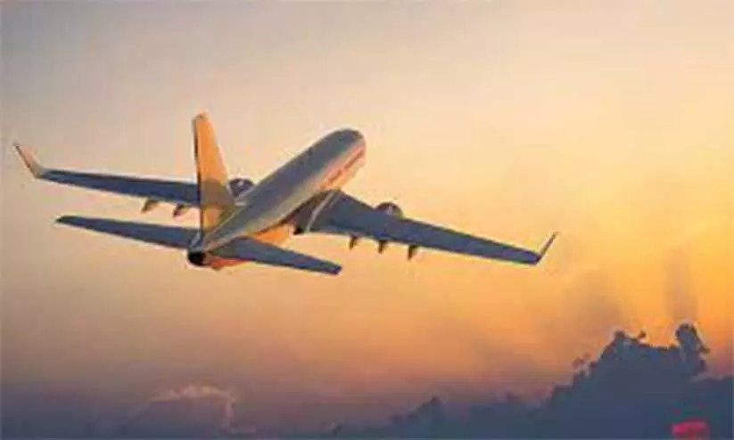 വിസക്കച്ചവടം: ഇരകളുടെ സ്ഥൈര്യത്തിൽ മാഫിയ വിറച്ചു വിസക്കച്ചവടം: ഇരകളുടെ സ്ഥൈര്യത്തിൽ മാഫിയ വിറച്ചു