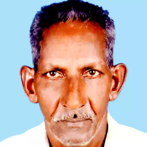 വേ​ലാ​യു​ധ​ൻ