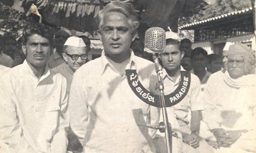 എല്ലാം മതിയായപ്പോൾ അവസാന വിസിൽ