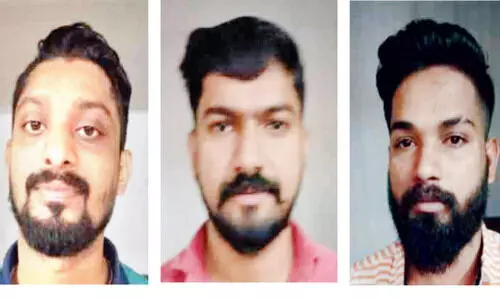 യുവാവിനെ മർദിച്ച് കാർ കത്തിച്ച സംഭവം: മൂന്നുപേർ അറസ്റ്റിൽ