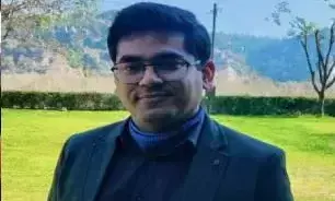 റെയിൽവെ ഉന്നത ഉദ്യോഗസ്ഥൻ തീവണ്ടി ഇടിച്ച് മരിച്ചു; ദുരൂഹത ആരോപിച്ച് കുടുംബം