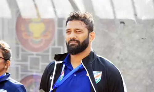 താരത്തോട് മോശം പെരുമാറ്റം; ഇന്ത്യൻ അണ്ടർ 17 വനിതാ ഫുട്ബാൾ സഹ പരിശീലകനെ തിരിച്ചുവിളിച്ചു