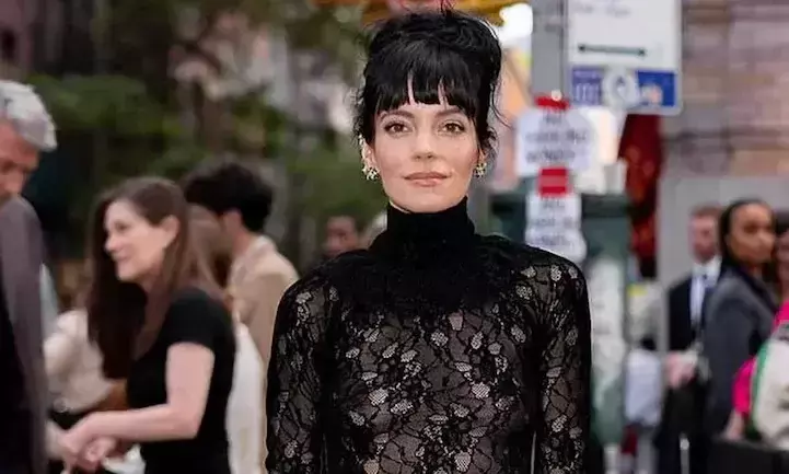 ഗർഭച്ഛിദ്രം നടത്തിയിട്ടുണ്ട്, അതിന്റെ കാരണം വെളിപ്പെടുത്തേണ്ട കാര്യമില്ല -ബ്രിട്ടീഷ് ഗായിക ലിലി അലൻ ഗർഭച്ഛിദ്രം നടത്തിയിട്ടുണ്ട്, അതിന്റെ കാരണം വെളിപ്പെടുത്തേണ്ട കാര്യമില്ല -ബ്രിട്ടീഷ് ഗായിക ലിലി അലൻ