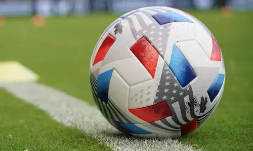 കളിയിലല്ല കാശിലാണ് കാര്യം