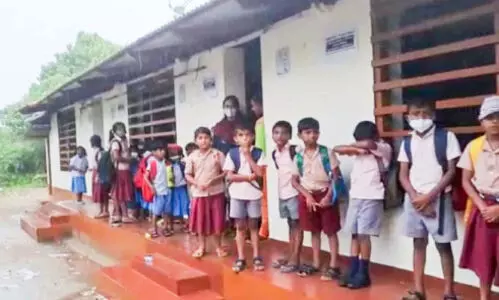 നായരമ്പലത്തും എടവനക്കാട്ടും കടൽക്ഷോഭം