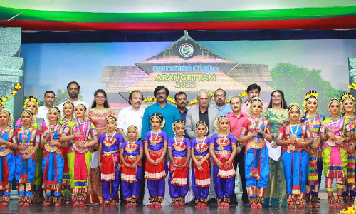 ഫുജൈറ ഇന്ത്യൻ സോഷ്യൽ ക്ലബ്‌ അക്കാദമിയിൽ കുട്ടികളുടെ അരങ്ങേറ്റം