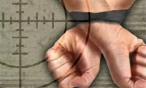 10 ലക്ഷം നൽകാമെന്ന് പറഞ്ഞു -ലക്ഷ്മി പ്രിയയുടെ കുടുംബം ഒത്തുതീർപ്പിന് ശ്രമിച്ചെന്ന് മർദനമേറ്റ യുവാവിന്‍റെ പിതാവ്