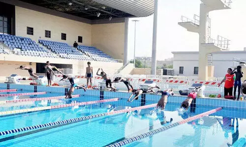 നീന്തല്‍ പരിശീലനം തുടങ്ങി