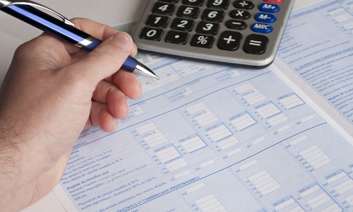 സർക്കാർ ചെലവ് ചുരുക്കൽ നയം തുടരും