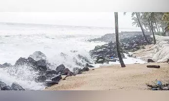 പള്ളിത്തോട് തീരം കടൽക്ഷോഭ ഭീഷണിയിൽ പള്ളിത്തോട് തീരം കടൽക്ഷോഭ ഭീഷണിയിൽ