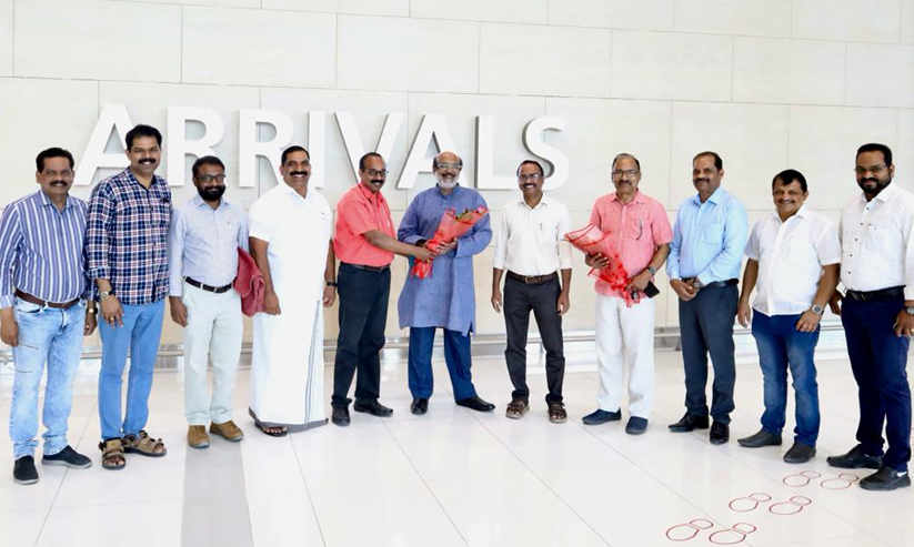 ഡോ. ടി.എം തോമസ് ഐസക്കിന് സ്വീകരണം ഡോ. ടി.എം തോമസ് ഐസക്കിന് സ്വീകരണം